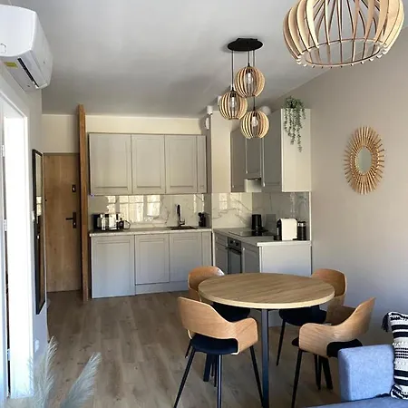 20m Do Plazy アパート *